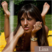 Allyoucanfeet model Lina profile picture