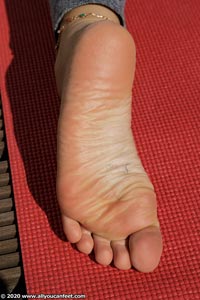 small preview pic number 104 from set 2825 showing Allyoucanfeet model Zuzu