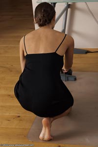 small preview pic number 112 from set 3000 showing Allyoucanfeet model Dali